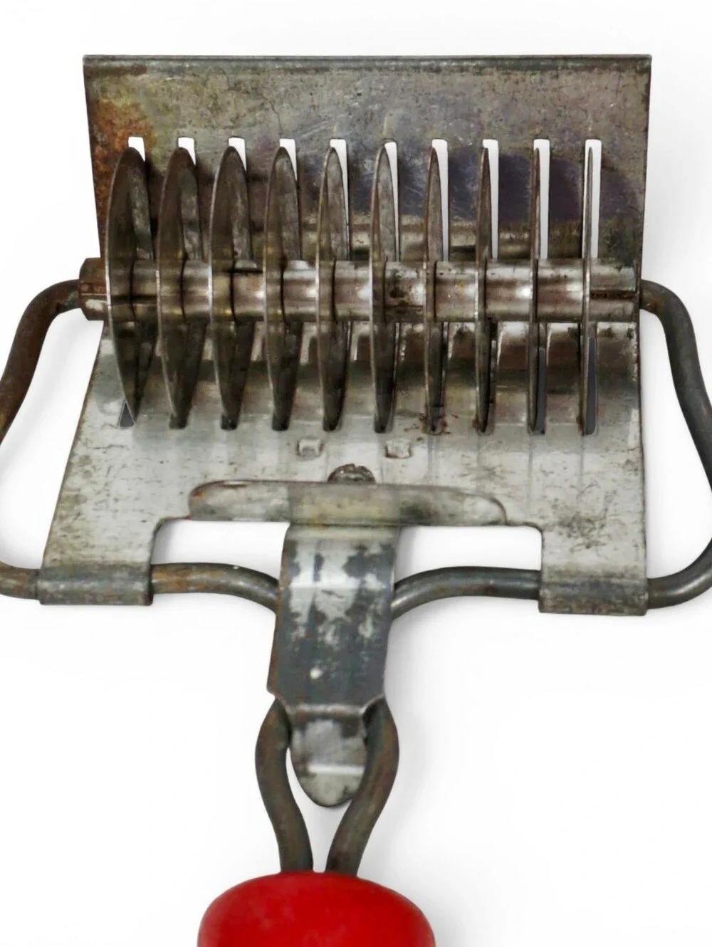 Vintage Red Pasta Noodle Pastry Dough Cutter Kitchen Collectible USA